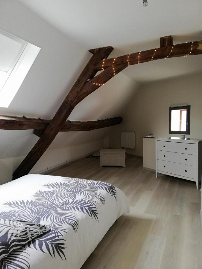 Appartement Au Pied Du Circuit De Magny-Cours Kültér fotó